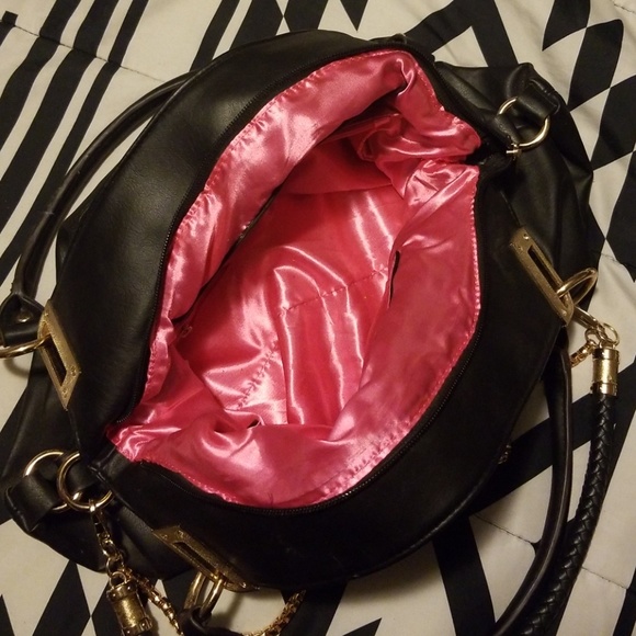 Purse - Picture 2 of 3